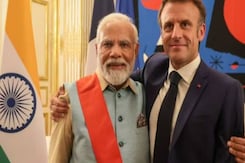 राजस्थान पहुंचे फ्रांस के राष्ट्रपति इमैनुअल मैक्रों,जयपुर में स्कूल की इन छात्राओं से की मुलाकात राजस्थान पहुंचे फ्रांस के राष्ट्रपति इमैनुअल मैक्रों,जयपुर में स्कूल की इन छात्राओं से की मुलाकात