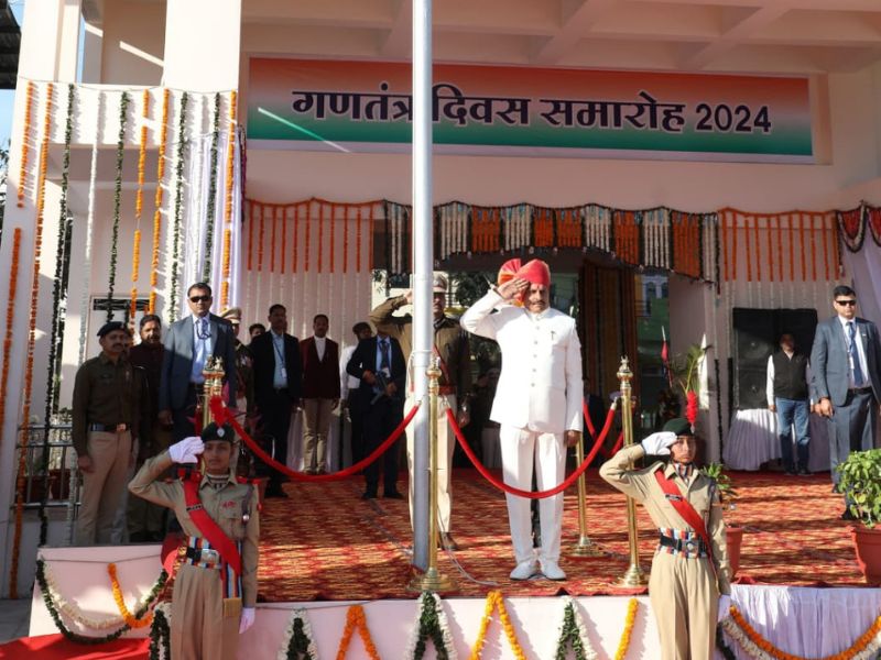 75th Republic Day: सीएम मोहन यादव ने ली परेड की सलामी, उज्जैन के दशहरा मैदान में किया ध्वजारोहण