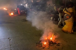 Chennai Airport Suspends Flights As Pongal Bonfire Ritual Adds To Smog Chennai Airport Suspends Flights As Pongal Bonfire Ritual Adds To Smog