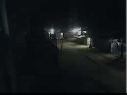 मणिपुर के मोरेह में उग्रवादियों और सुरक्षा बलों के बीच गोलीबारी मणिपुर के मोरेह में उग्रवादियों और सुरक्षा बलों के बीच गोलीबारी