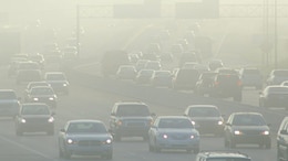 Delhi Air Quality Worsens To 'Very Poor', People Say It "Feels Suffocating"