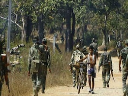 Bastar: कोर्ट के आदेश के बाद भी 39 प्रधान आरक्षकों का नहीं हुआ प्रमोशन, अब दफ्तरों के काट रहे चक्कर, जानें पूरा मामला  Bastar: कोर्ट के आदेश के बाद भी 39 प्रधान आरक्षकों का नहीं हुआ प्रमोशन, अब दफ्तरों के काट रहे चक्कर, जानें पूरा मामला