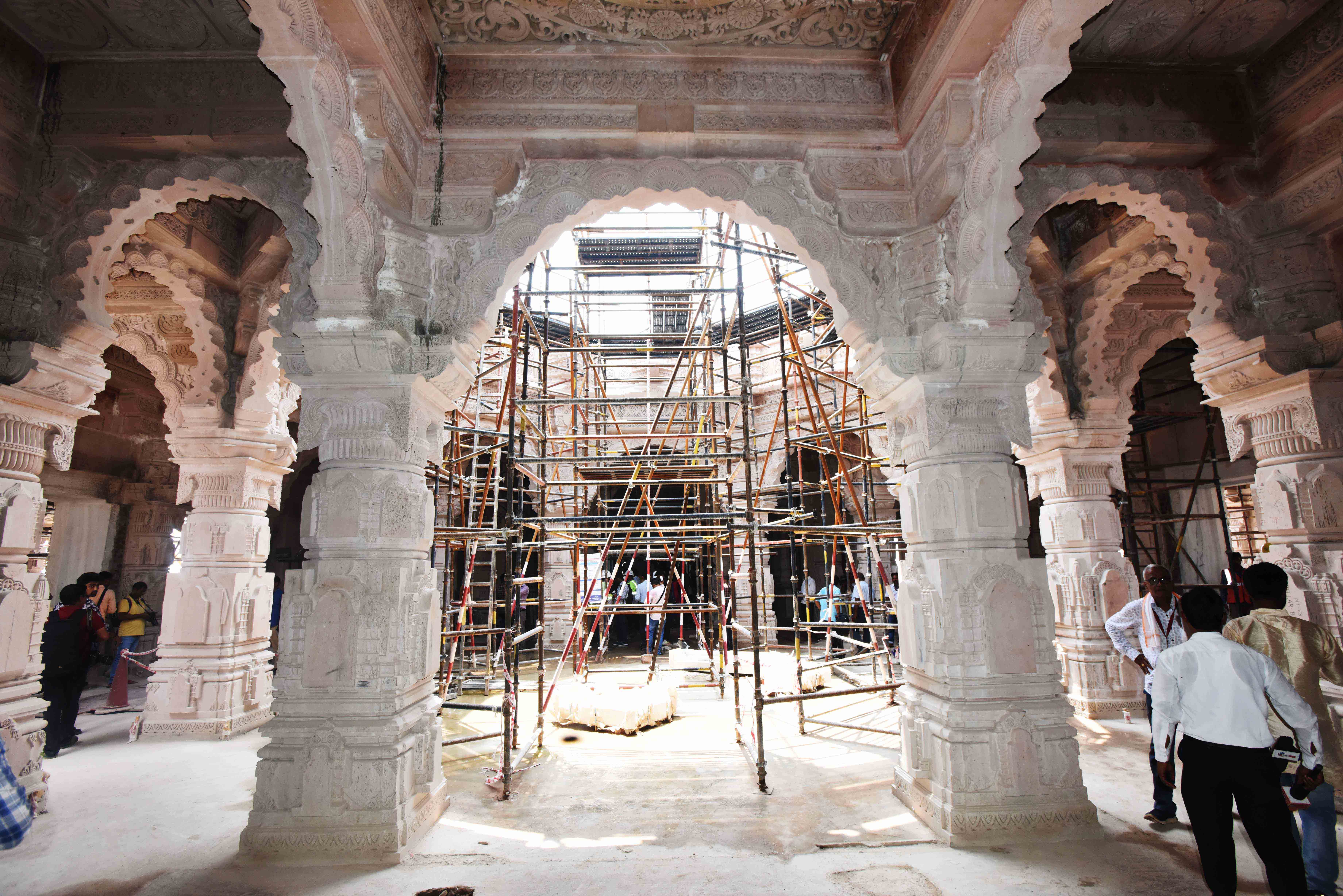 राम मंदिर के गर्भगृह में स्थापित होगी अरुण योगीराज की बनाई राम लला की नई मूर्ति, 18 जनवरी को होगी स्थापना