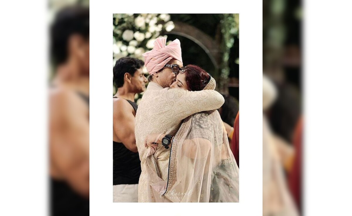 Aamir Khan And Daughter Ira In A Picture-Perfect Moment From Her Wedding To Nupur Shikhare