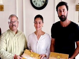 आलिया भट्ट और रणबीर कपूर भी दिखेंगे अयोध्या में, मिला राम मंदिर उद्घाटन का निमंत्रण आलिया भट्ट और रणबीर कपूर भी दिखेंगे अयोध्या में, मिला राम मंदिर उद्घाटन का निमंत्रण