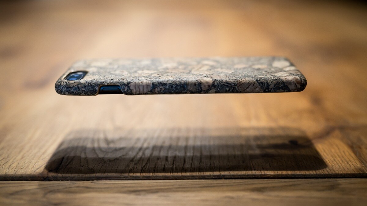 Vendors Say Phone Covers With Ramayana Theme A Hit In Meerut