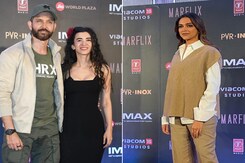 Hrithik-Saba, Deepika Padukone Lead Celeb Roll Call At <i>Fighter</i> Screening Hrithik-Saba, Deepika Padukone Lead Celeb Roll Call At <i>Fighter</i> Screening