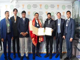 Davos: तेलंगाना में अदाणी ग्रुप करेगा 12,400 करोड़ रुपये का निवेश, CM रेड्ढी संग बैठक के बाद ऐलान Davos: तेलंगाना में अदाणी ग्रुप करेगा 12,400 करोड़ रुपये का निवेश, CM रेड्ढी संग बैठक के बाद ऐलान
