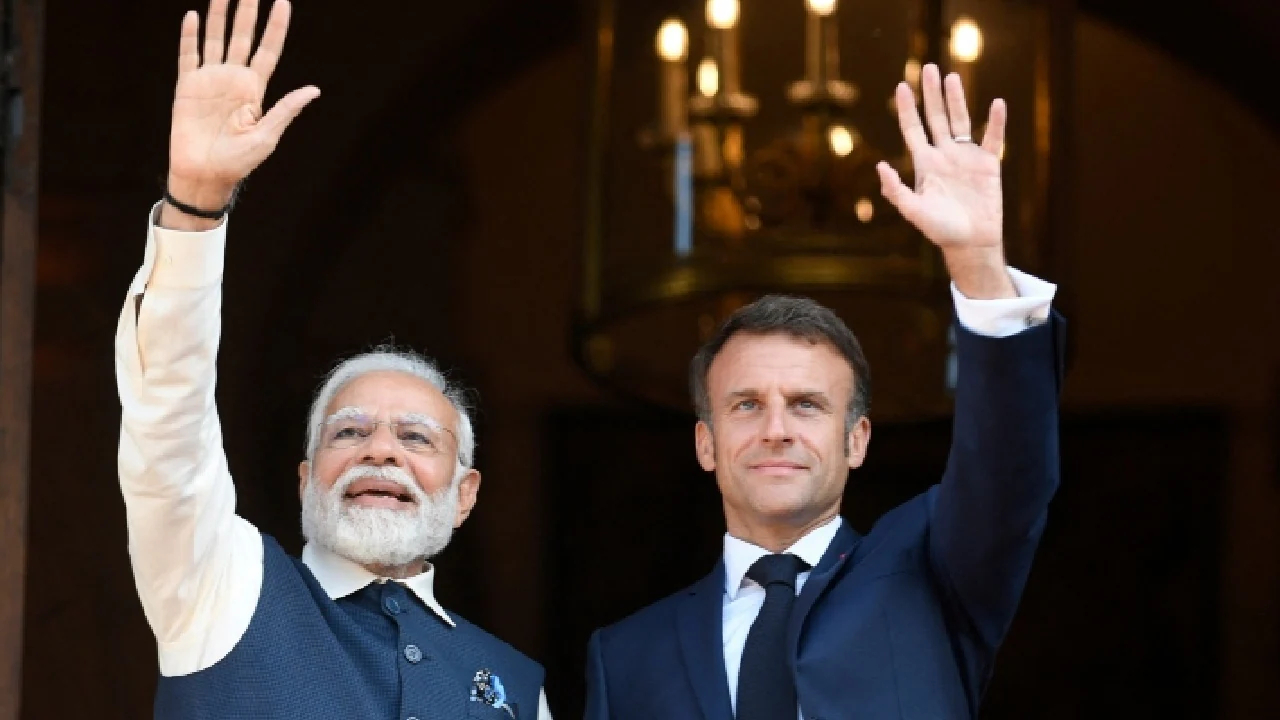 मैक्रों की मेहमाननवाजी के लिए हवा महल के पास ये खास इंतजाम