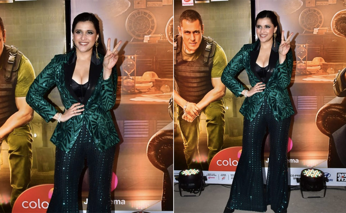 Mannara Chopra May Be The 2nd Runner Up But Her Green And Black Pantsuit Was A Clear Winner
