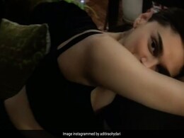 पद्मावत की ये एक्ट्रेस दोबारा रचाने वाली हैं शादी, खुद से 7 साल बड़े इस एक्टर को बनाने वाली हैं जीवनसाथी पद्मावत की ये एक्ट्रेस दोबारा रचाने वाली हैं शादी, खुद से 7 साल बड़े इस एक्टर को बनाने वाली हैं जीवनसाथी