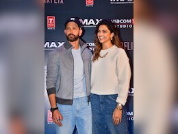 When Lord Of The Dance Hrithik Roshan Copied Deepika Padukone's "Effortless Style" In <i>Fighter</i> Song