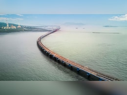 Mumbai News: अटल सेतूवर उभारणार संरक्षक जाळी; आत्महत्यांच्या घटना रोखण्यासाठी सरकारचा मोठा निर्णय