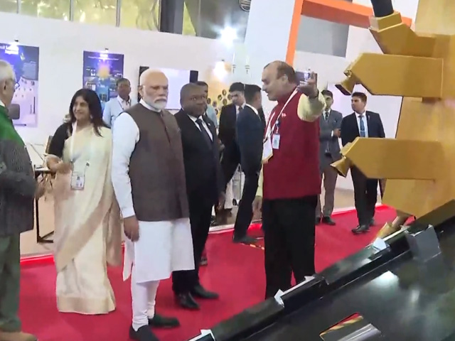 PM Modi Hosts Heads Of State, CEOs At Vibrant Gujarat Summit