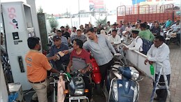 बुरहानपुर: ड्राइवरों की हड़ताल के बीच उड़ी अफवाह, पेट्रोल पंपों पर भीड़&nbsp;हुई बेकाबू