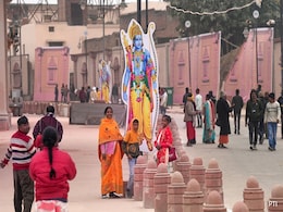 हर रोज 50 हजार लोगों को राम मंदिर का दर्शन कराएगी बीजेपी, तैयार किया व्यापक कार्यक्रम हर रोज 50 हजार लोगों को राम मंदिर का दर्शन कराएगी बीजेपी, तैयार किया व्यापक कार्यक्रम