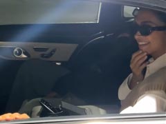 Viral: Deepika And Ranveer Dance With A Paparazzo At The Airport