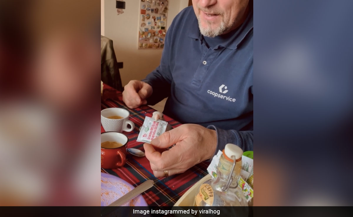 चाय में चीनी मिलाने के लिए शख्स ने क्यूट से पक्षी से खुलवाया पैकेट, इंटरनेट पर Video Viral