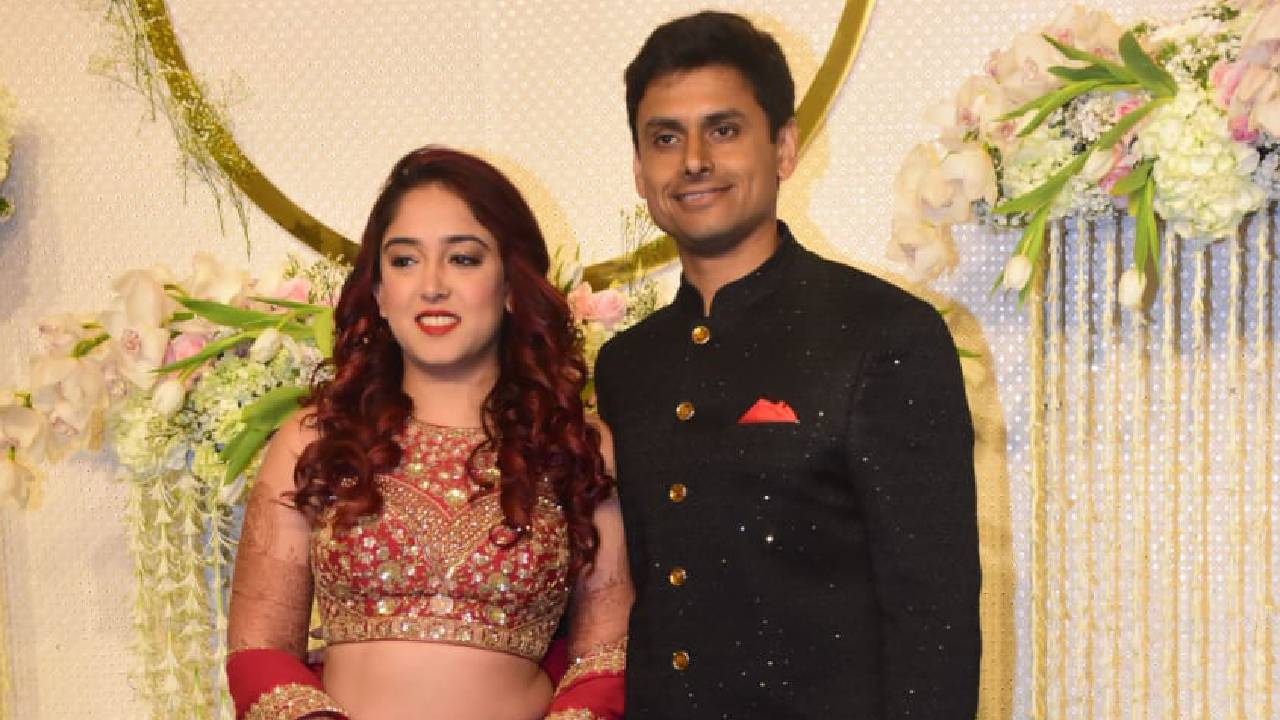 सामने आया इरा और नूपुर का रिसेप्शन लुक, शामिल हुए कई बॉलीवुड स्टार्स