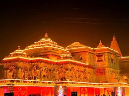 भव्य राम मंदिर का उद्घाटन आज, अयोध्या पहुंचे PM मोदी; पूरे देश में जश्न का माहौल