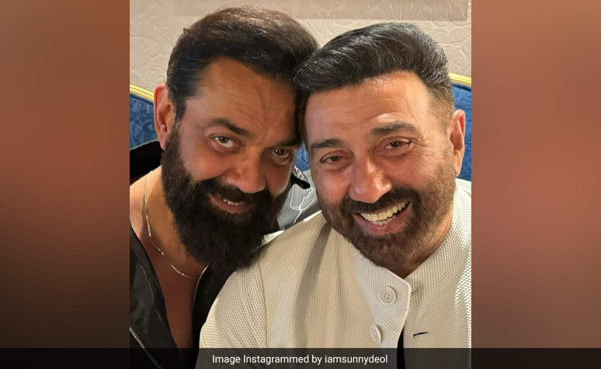 सनी देओल ने बॉबी देओल को कुछ यूं किया बर्थडे विश, शेयर की स्पेशल तस्वीरें तो छोटे भाई का रिएक्शन ले गया दिल