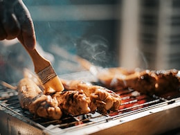London Restaurants Test Air Purifiers To Tackle Pollution Caused By Frying, Grilling: Report London Restaurants Test Air Purifiers To Tackle Pollution Caused By Frying, Grilling: Report