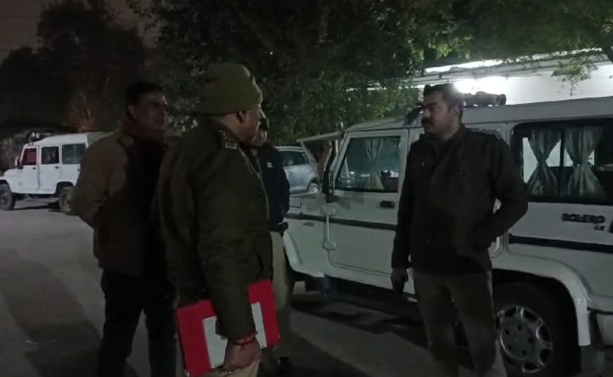 ट्रैफिक पुलिस से भिड़ा रॉन्ग साइड से आ रहा बाइक सवार, रोकने पर दबंग ने आरक्षक को जड़ा थप्पड़, दी धमकी