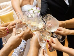 Man Skips Friend's Wedding On New Year's Eve Due To No Alcohol, Criticised Man Skips Friend's Wedding On New Year's Eve Due To No Alcohol, Criticised