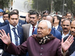 बिहार के CM नीतीश कुमार ने लालकृष्ण आडवाणी से की फोन पर बात, उन्हें भारत रत्न के लिए दी बधाई बिहार के CM नीतीश कुमार ने लालकृष्ण आडवाणी से की फोन पर बात, उन्हें भारत रत्न के लिए दी बधाई