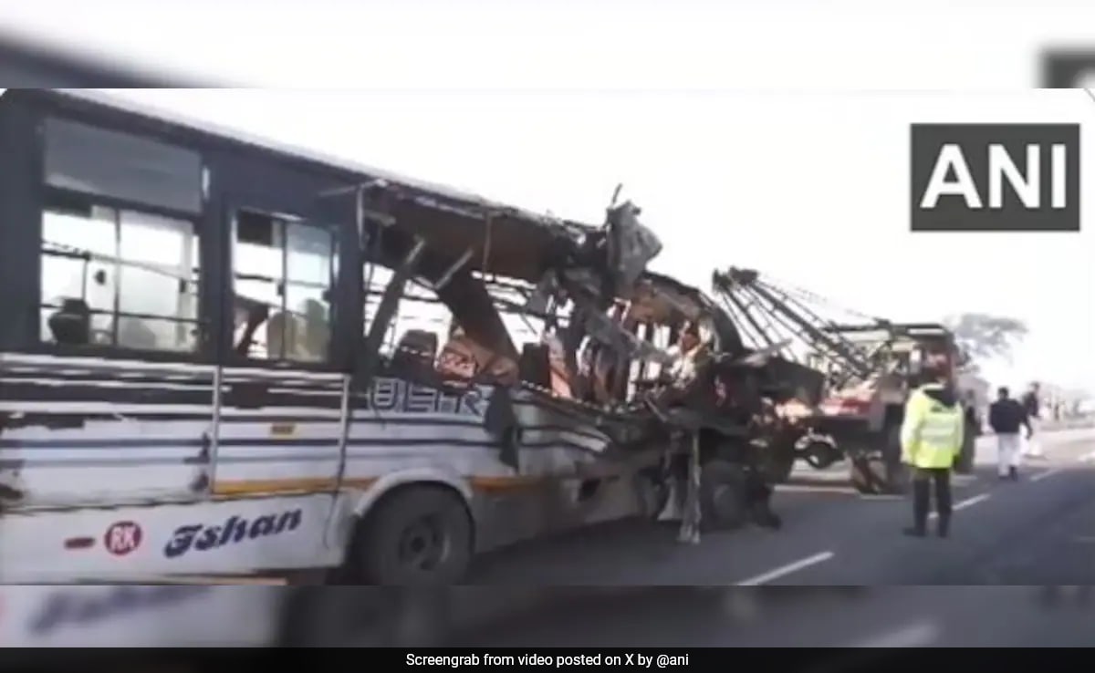 12 Killed 25 Injured In Bus Truck Collision In Assam S Golaghat