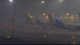 Delhi Wakes Up To Thick Fog Again, Over 100 Flights Affected