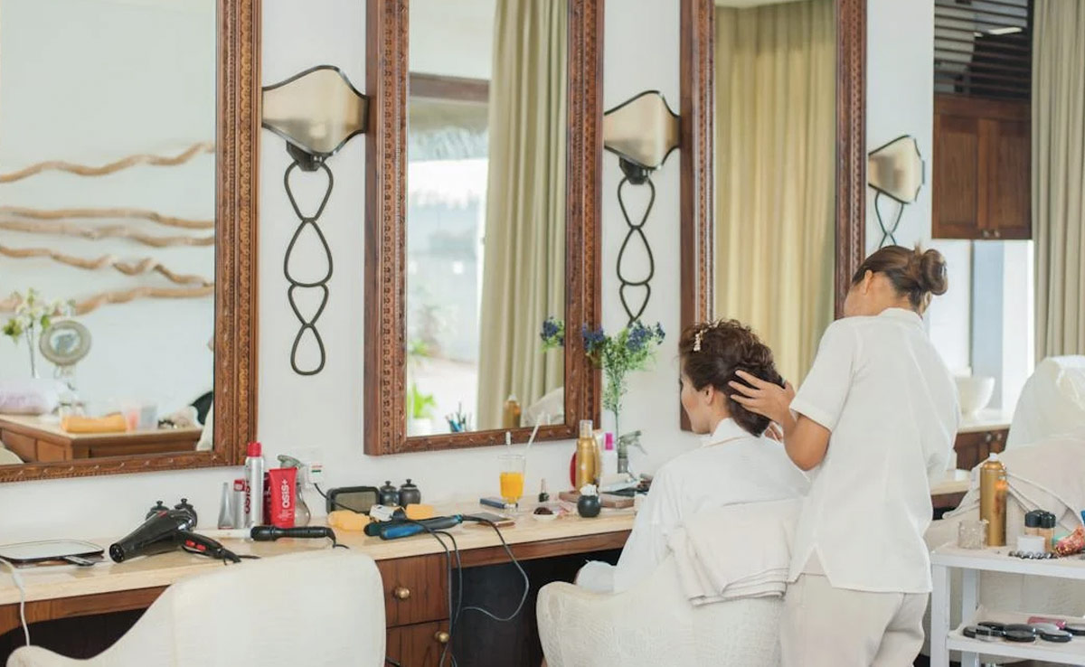 As 2024 Arrives, Looks Salon Is Set To Grow Even Stronger With Their Salon Chain In India