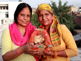 लड्डू गोपाल को भूलकर भी बासी तुलसी की पत्तियां न चढ़ाएं, जानें नियम लड्डू गोपाल को भूलकर भी बासी तुलसी की पत्तियां न चढ़ाएं, जानें नियम