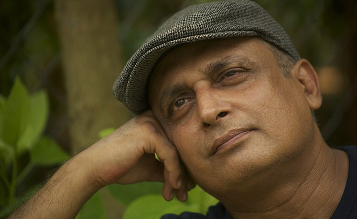 पीयूष मिश्रा पत्नी के पीठ पीछे लड़कियों को लाते थे घर, बोले- मैं एक गंदा और नीच आदमी था... पीयूष मिश्रा पत्नी के पीठ पीछे लड़कियों को लाते थे घर, बोले- मैं एक गंदा और नीच आदमी था...