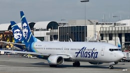 Alaska Airlines Plane Aborts Takeoff To Avoid Collision With Southwest Jet