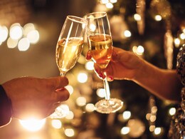Sparkling Wine Vs Champagne: Let's Uncork The Differences That Set Them Apart