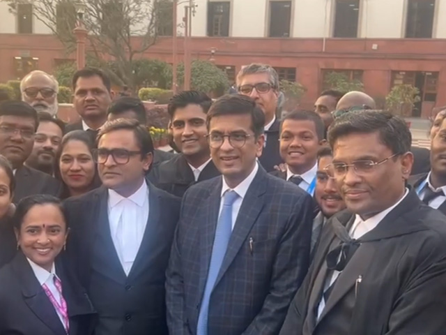 Chief Justice DY Chandrachud Meets Law Students In Supreme Court