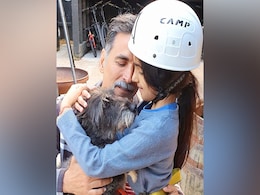 जब अक्षय कुमार की बेटी के दोनों हाथों पर पालतू कुत्ते ने काटा, 4 इंजेक्शन लगने के बावजूद कुत्ते का बचाव करती रहीं नितारा जब अक्षय कुमार की बेटी के दोनों हाथों पर पालतू कुत्ते ने काटा, 4 इंजेक्शन लगने के बावजूद कुत्ते का बचाव करती रहीं नितारा