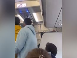 Flight Delay, Long Wait: Why Did IndiGo Passenger Attack Pilot On Plane? Flight Delay, Long Wait: Why Did IndiGo Passenger Attack Pilot On Plane?