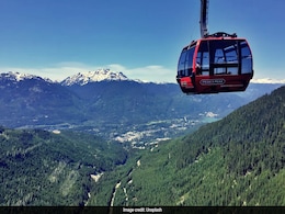 Woman Says She Lost Her Voice Screaming After Getting Stuck For 15 Hours On US Ski Gondola Woman Says She Lost Her Voice Screaming After Getting Stuck For 15 Hours On US Ski Gondola