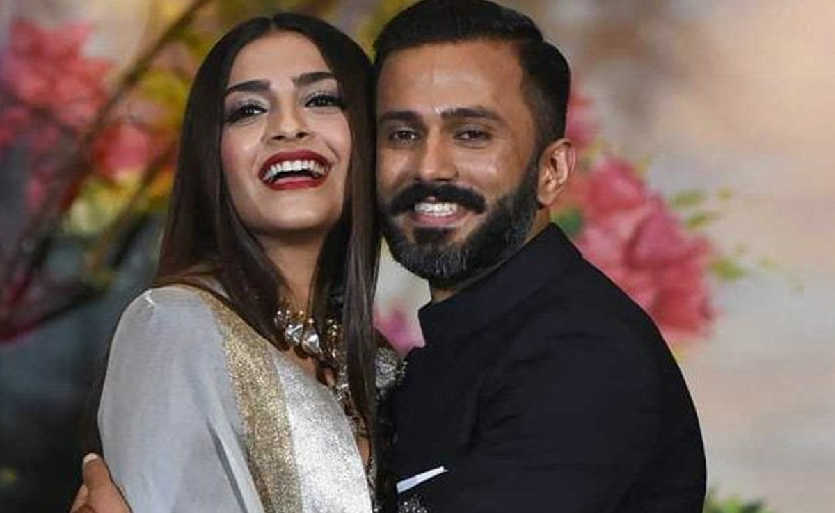 Emotional Post  : साल 2023 को याद कर भावुक हुईं सोनम कपूर, पति की बीमारी का किया जिक्र