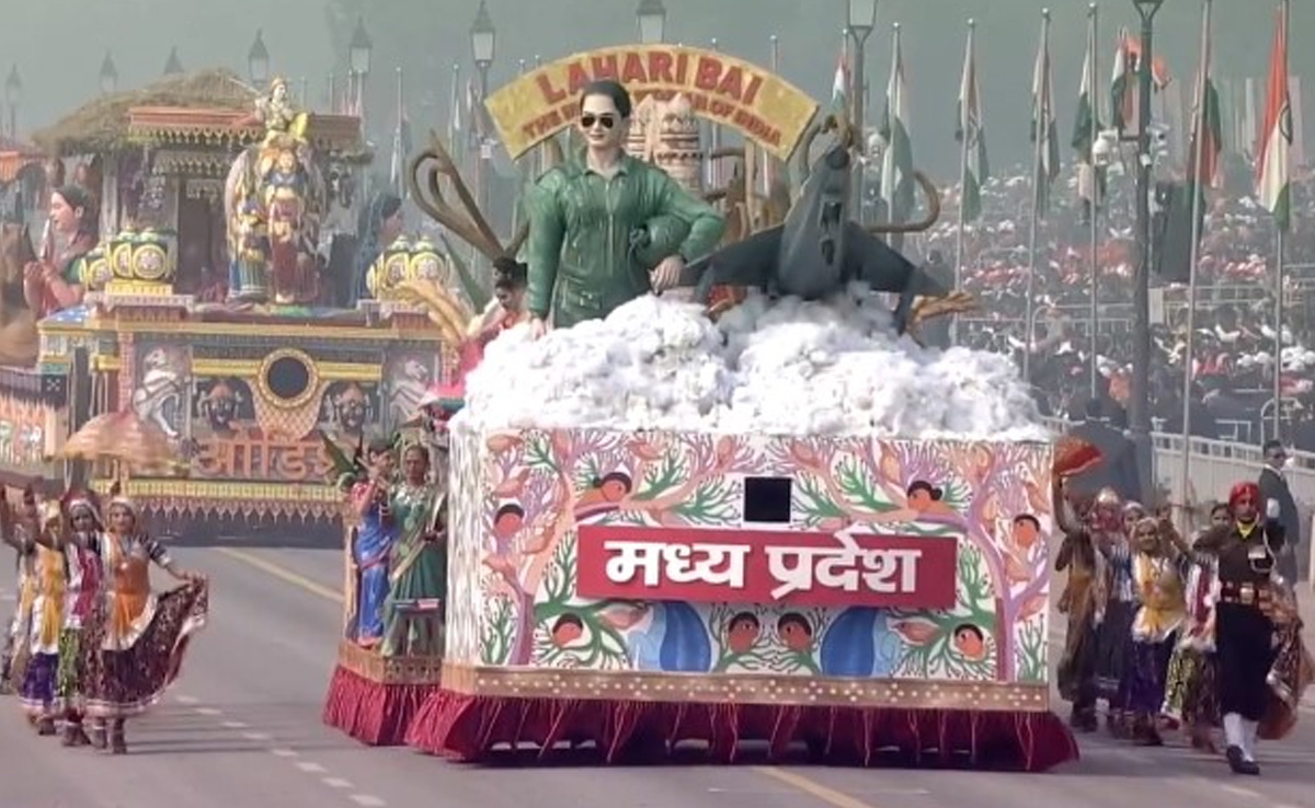 कर्त्तव्य पथ पर MP की झांकी में दिखी महिला शक्ति की झलक, CM बोले- 'ये नारी सशक्तिकरण का हैं जीवंत उदाहरण'