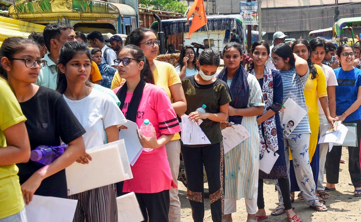 Rajasthan: आदिवासी क्षेत्र में उच्च शिक्षा होगी महंगी, GGTU ने 20 प्रतिशत तक बढ़ाई फीस