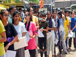 Rajasthan: आदिवासी क्षेत्र में उच्च शिक्षा होगी महंगी, GGTU ने 20 प्रतिशत तक बढ़ाई फीस Rajasthan: आदिवासी क्षेत्र में उच्च शिक्षा होगी महंगी, GGTU ने 20 प्रतिशत तक बढ़ाई फीस