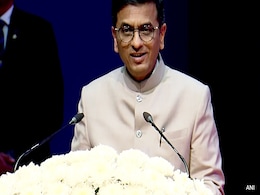अदालती फैसलों को समृद्ध करने के लिए विविधता और प्रतिनिधित्व महत्वपूर्ण है : CJI अदालती फैसलों को समृद्ध करने के लिए विविधता और प्रतिनिधित्व महत्वपूर्ण है : CJI