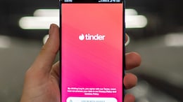 Tinder's New Height Preference Filter Sparks Debate: "It's Over For Short Men"