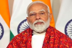 प्रधानमंत्री मोदी ने राम मंदिर पर स्मारक डाक टिकट जारी किया प्रधानमंत्री मोदी ने राम मंदिर पर स्मारक डाक टिकट जारी किया