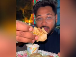 Kolkata Vendor Makes Momos Stuffed With Chicken Biryani, Internet Says, "No Thanks"