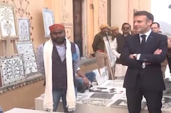 French President Emmanuel Macron visits Amer Fort in Jaipur, Interacts With Artisans French President Emmanuel Macron visits Amer Fort in Jaipur, Interacts With Artisans