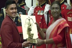 राष्ट्रीय खेल पुरस्कार समारोह में 26 खिलाड़ियों को अर्जुन अवार्ड राष्ट्रीय खेल पुरस्कार समारोह में 26 खिलाड़ियों को अर्जुन अवार्ड